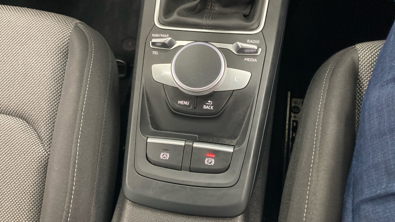 Audi Q2 30 TFSI Sport 5dr Petrol Estate